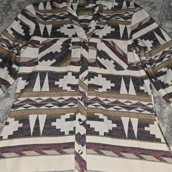 Outback Tribal Print Button-Up Shirt Size S - Picture 2 of 5